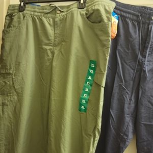 Two pairs of Columbia Capri Omni Shade pants
